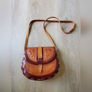 Peru Leather Purse Crossbody Satchel Bag Llama Vtg Embossed Flap Brown Meso Art